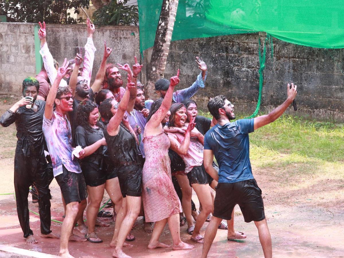 Hostelexp, Varkala - A Beach Town Hostel エクステリア 写真