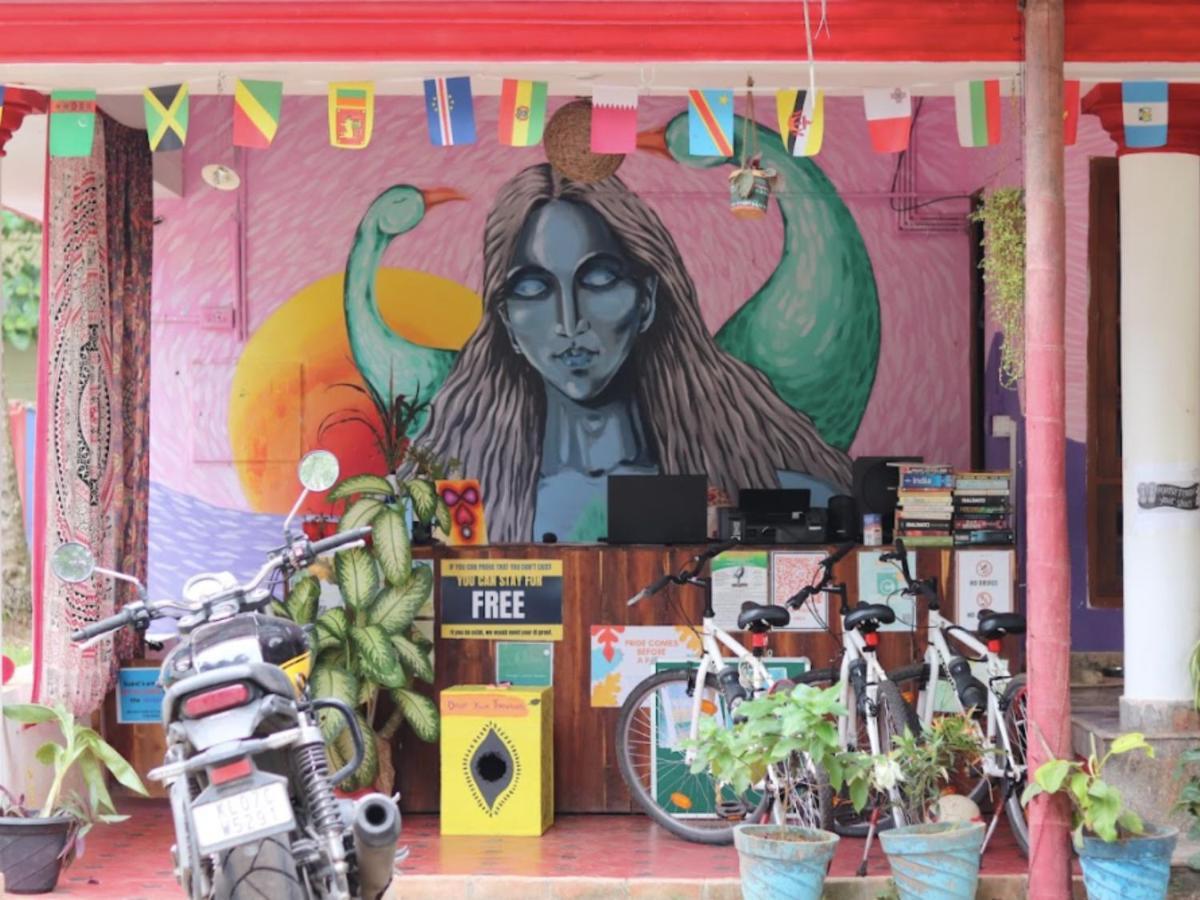 Hostelexp, Varkala - A Beach Town Hostel エクステリア 写真