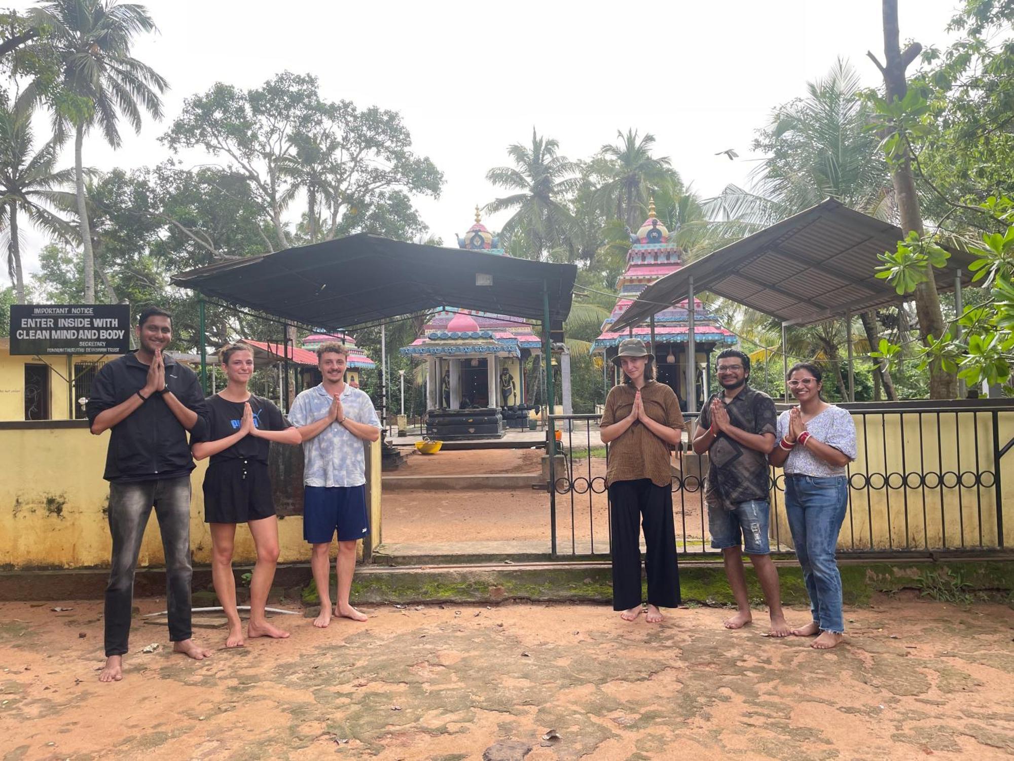 Hostelexp, Varkala - A Beach Town Hostel エクステリア 写真