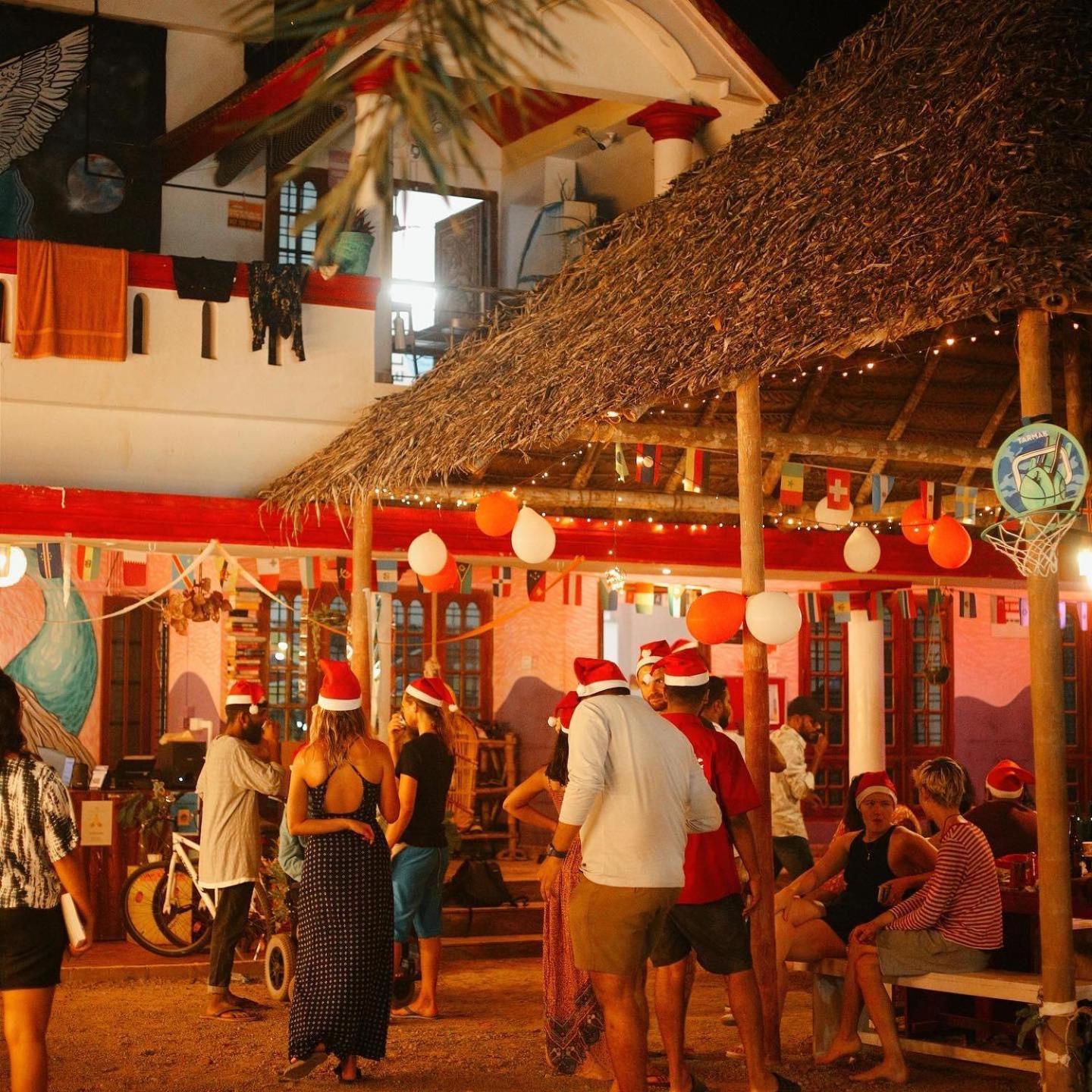 Hostelexp, Varkala - A Beach Town Hostel エクステリア 写真